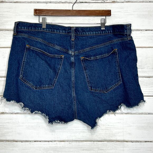 Abercrombie & Fitch High Rise Mom Shorts Dark Wash Curve Love Plus Size 20 - Picture 2 of 9